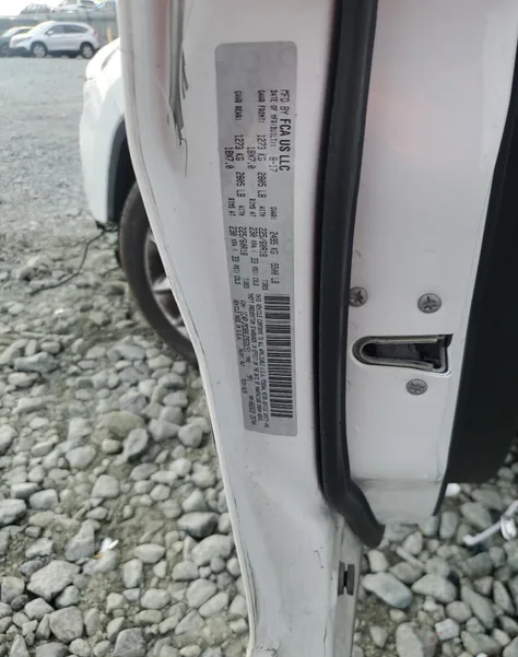 1C4PJMDB9JD533151
